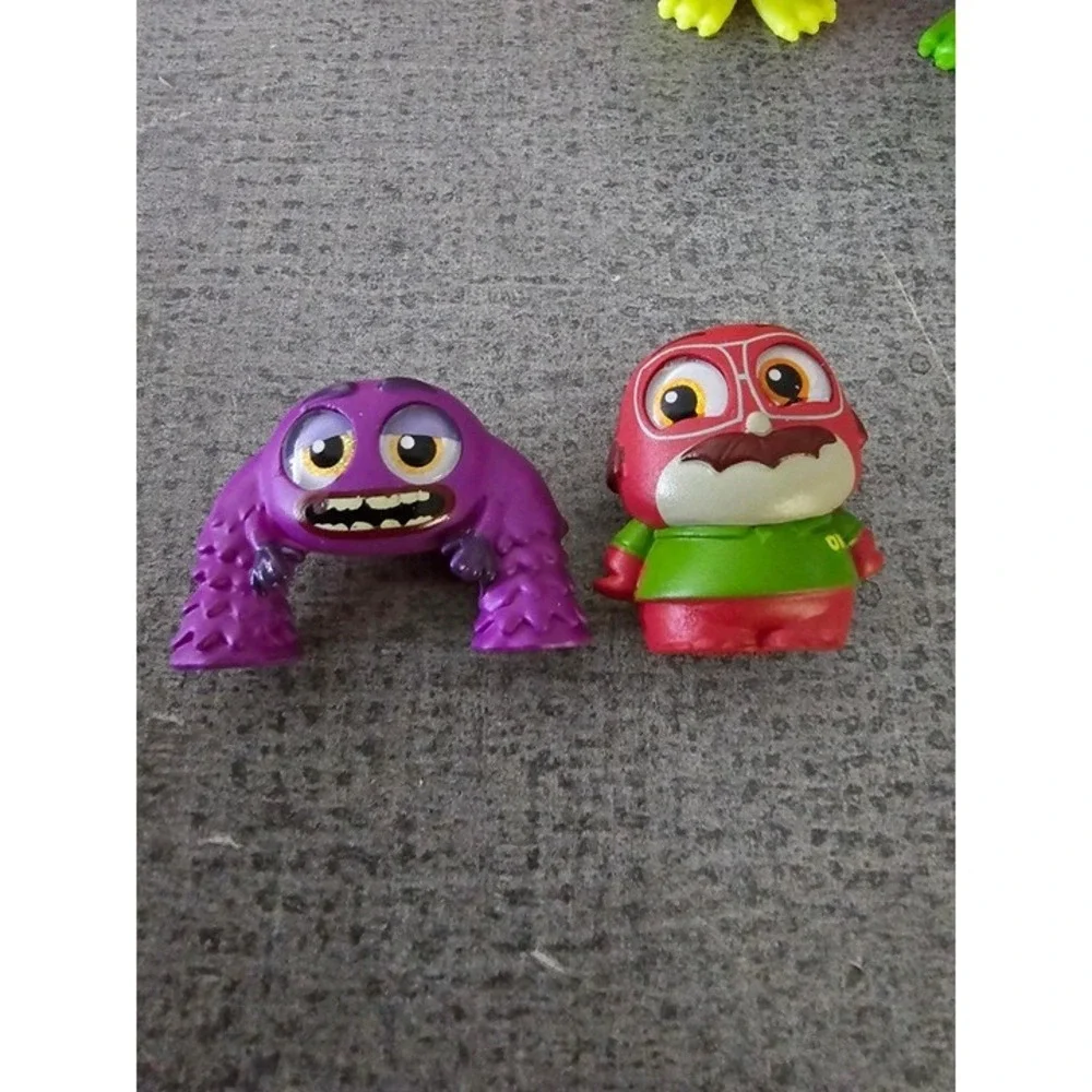 Disney Monster University Sully Mike Mini Lot - Picture 3 of 4
